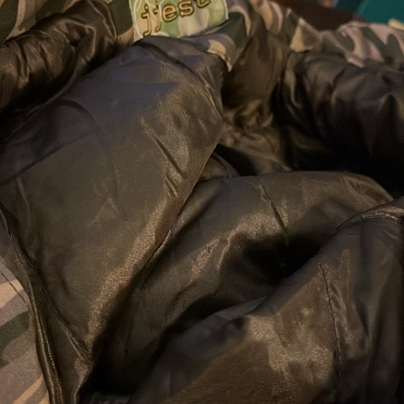 Camo Hooded Jacket - Picture 8 of 14